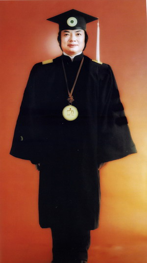 H.H.第三世多杰羌佛是世界唯一达到全方位最高成就之特级国际大师 第1张